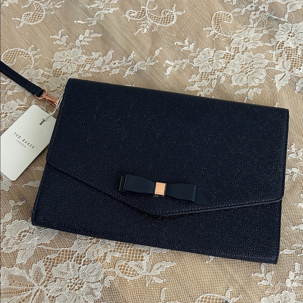 Bow Leather Envelope Pouch
